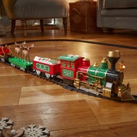 Three Kings Santas Comet Christmas Train Set with Track (2591016)